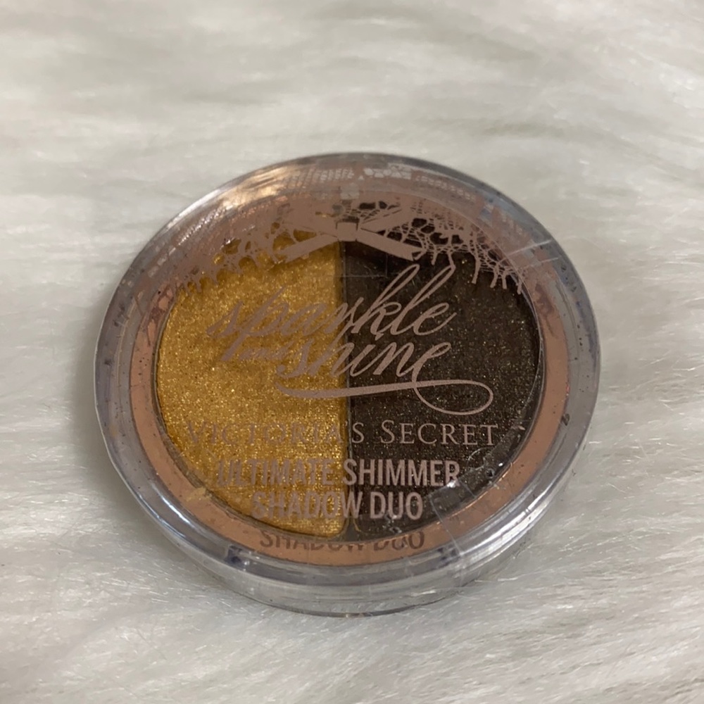 “Victoria’s Secret” Eyeshadow Duo (NWT)
